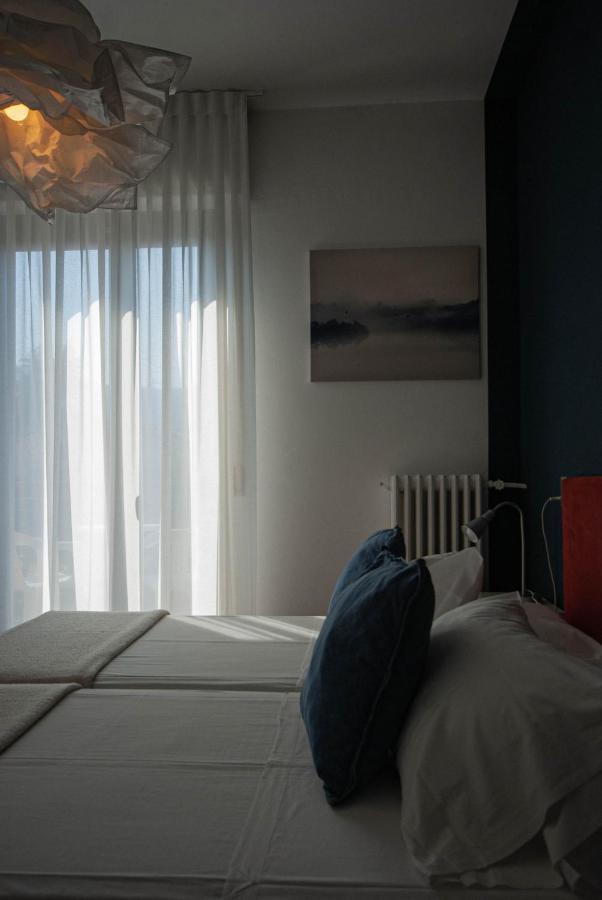 Hotel Peler Мальчезине Экстерьер фото