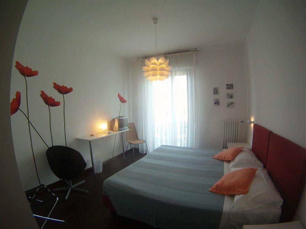 Hotel Peler Мальчезине Экстерьер фото